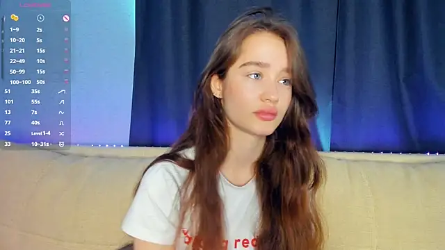 lovelyalivia online show from 04-19-26, 07:09