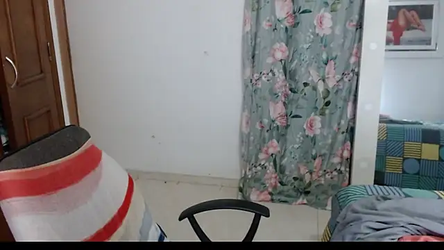 alejandralatina online show from 09-19-25, 10:19