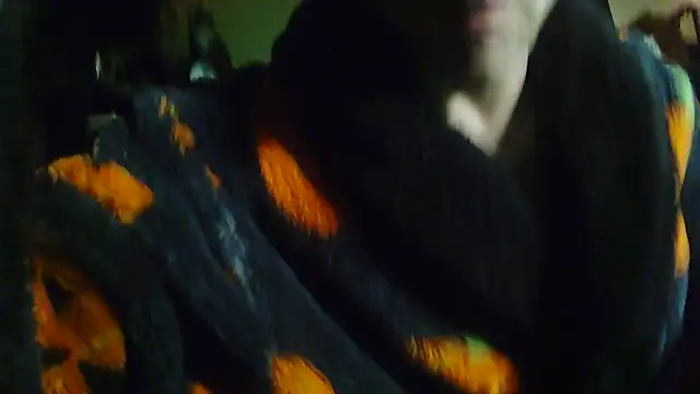 Snapshot of RivslRabbit chatting on 02-26-26, 02:28 RivslRabbit online show from 02-26-26, 02:28