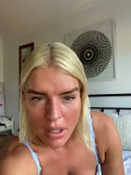 Snapshot of JessieMaeBabe chatting on 04-05-26, 03:51 JessieMaeBabe online show from 04-05-26, 03:51