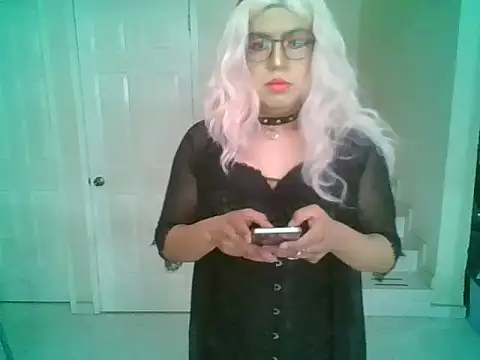 GigiSorrento online show from 03-19-26, 07:08