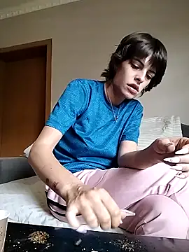 sweetchery999999 online show from 09-26-25, 08:43