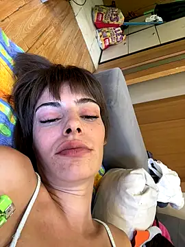 sweetchery999999 online show from 09-12-25, 10:26