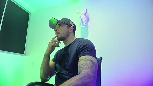 Snapshot of Dagoti chatting on 02-20-26, 01:02 Dagoti online show from 02-20-26, 01:02