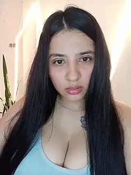 Snapshot of VALENTINA_ROUSE_ chatting on 07-18-26, 05:21 VALENTINA ROUSE online show from 07-18-26, 05:21