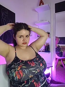 Snapshot of SeleneLuminari8 chatting on 05-26-26, 06:06 SeleneLuminari8 online show from 05-26-26, 06:06