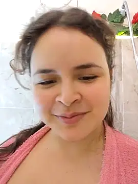 SeleneLuminari8 online show from 06-18-26, 02:22