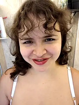 Snapshot of SeleneLuminari8 chatting on 10-21-25, 02:38 SeleneLuminari8 online show from 10-21-25, 02:38