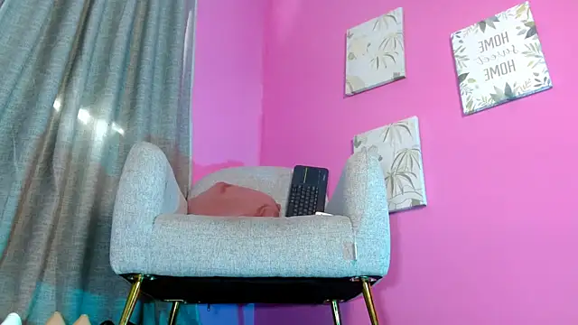 emily ox0 online show from 07-06-26, 08:11