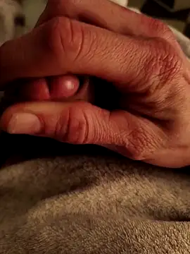 Snapshot of Franmrd95 chatting on 02-09-26, 02:20 Franmrd95 online show from 02-09-26, 02:20