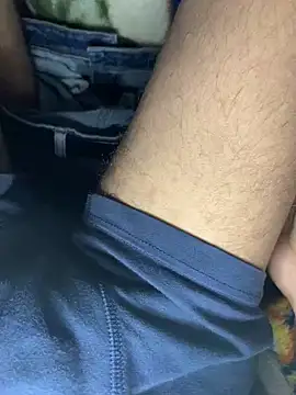 Snapshot of Aq2006 chatting on 03-02-26, 01:17 Aq2006 online show from 03-02-26, 01:17