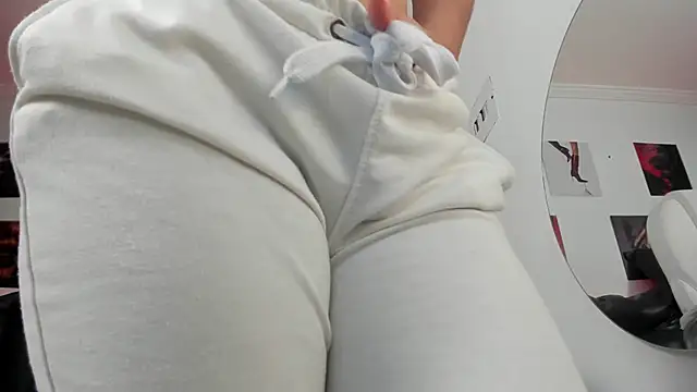 Snapshot of valkyria_12 chatting on 02-17-26, 08:50 valkyria 12 online show from 02-17-26, 08:50