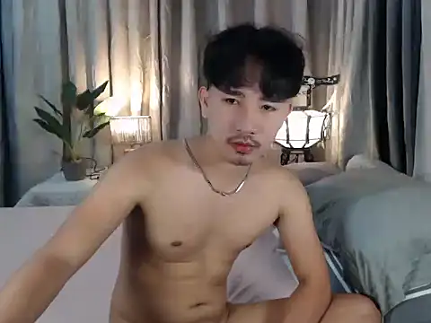 Snapshot of cute_richard24 chatting on 09-27-25, 04:40 cute richard24 online show from 09-27-25, 04:40