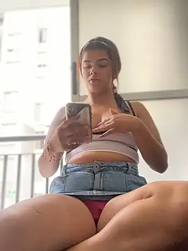 Kaily Sweet16 online show from 10-18-25, 05:04