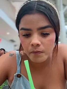 Kaily Sweet16 online show from 12-17-25, 06:35