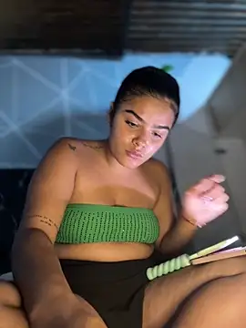 Kaily Sweet16 online show from 04-13-26, 05:06