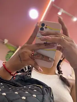 Kaily Sweet16 online show from 12-18-25, 04:11