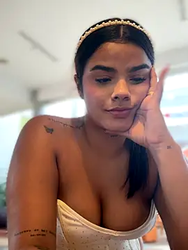 Kaily Sweet16 online show from 12-20-25, 05:38