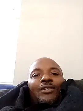 Snapshot of JezOne555 chatting on 11-21-25, 02:54 JezOne555 online show from 11-21-25, 02:54