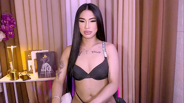 Megan sativa online show from 11-20-25, 08:04