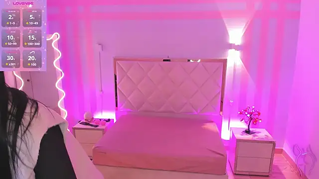 Rosalind tay online show from 04-15-26, 11:05