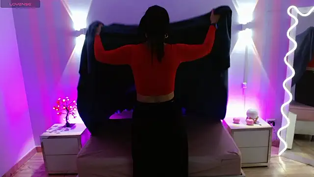 Rosalind tay online show from 03-04-26, 11:18