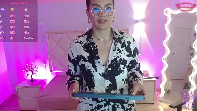 Rosalind tay online show from 03-19-26, 11:32