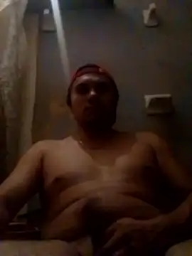 Luk909090 online show from 04-24-26, 03:41