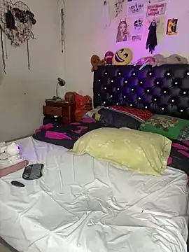 venusobryan 55 online show from 11-26-25, 07:47