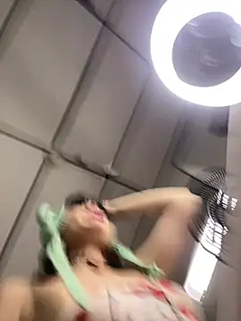 venusobryan 55 online show from 02-17-26, 08:17