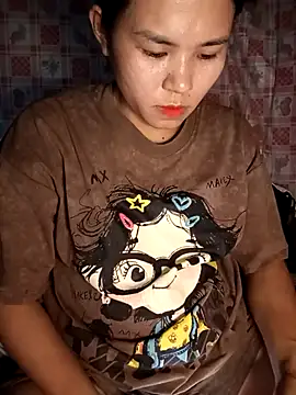 Snapshot of Ladygirl_x chatting on 10-09-25, 07:42 Ladygirl x online show from 10-09-25, 07:42