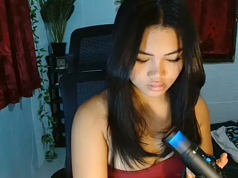 naughtyhothailey online show from 06-24-26, 05:28