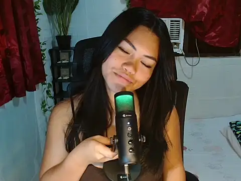 naughtyhothailey online show from 06-07-26, 09:47