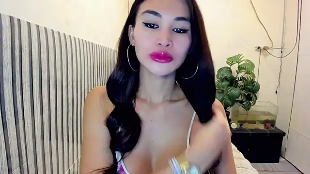 Ms Monica online show from 02-17-26, 02:53