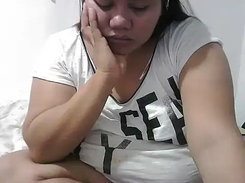 Snapshot of xxwild_pussyxx chatting on 04-25-26, 12:08 xxwild pussyxx online show from 04-25-26, 12:08