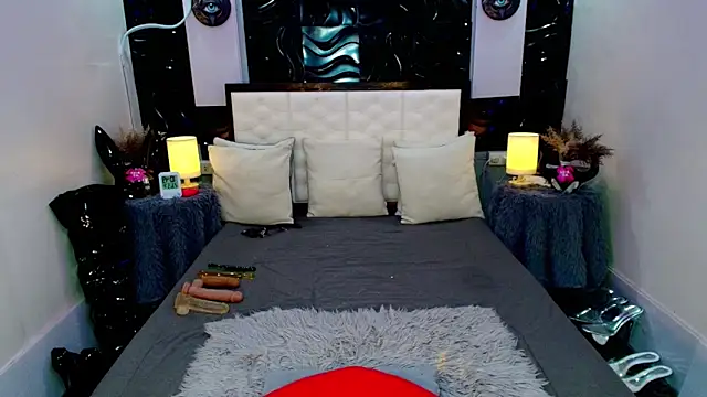 Snapshot of TatianaWil chatting on 02-08-26, 06:33 TatianaWil online show from 02-08-26, 06:33