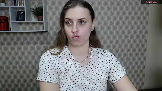 AmandaDimond  online show from 01-12-26, 12:12