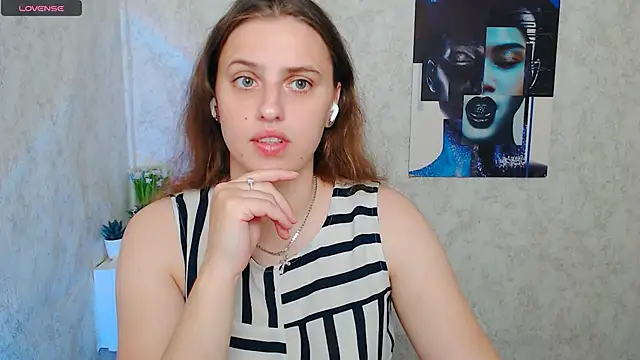AmandaDimond  online show from 05-24-26, 12:05