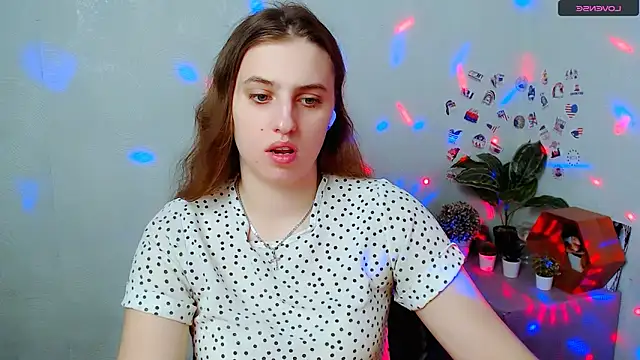 AmandaDimond  online show from 12-19-25, 01:02