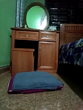 SexyQueen99 online show from 10-10-25, 10:21