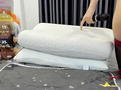 Suzy aa online show from 03-24-26, 10:59