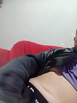 Suamulherfeliz online show from 06-16-26, 10:37