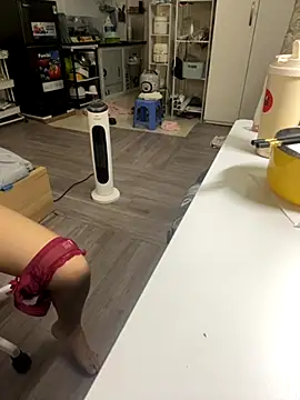 Mina048 online show from 11-10-25, 05:01