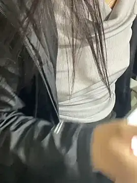 Mina048 online show from 12-15-25, 02:56