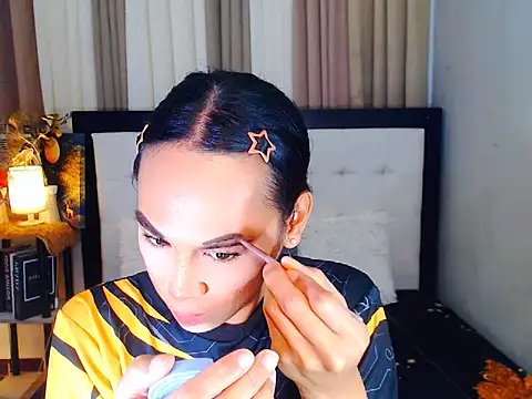 Savanna White online show from 09-12-25, 12:11