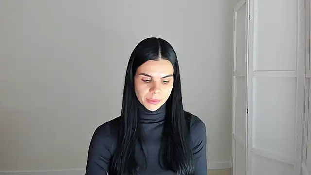 Snapshot of Amelisweett chatting on 10-17-25, 08:28 Amelisweett online show from 10-17-25, 08:28