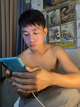 Snapshot of xshyboyx chatting on 09-10-25, 02:54 xshyboyx online show from 09-10-25, 02:54