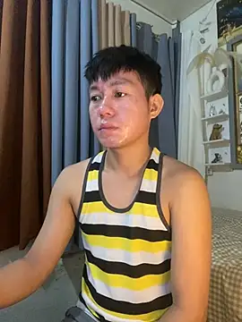 Snapshot of xshyboyx chatting on 02-02-26, 03:16 xshyboyx online show from 02-02-26, 03:16