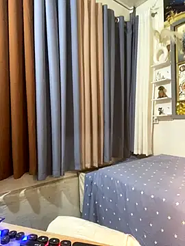 xshyboyx online show from 11-07-25, 12:21