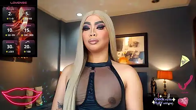 FridaHumphrey online show from 10-30-25, 05:54